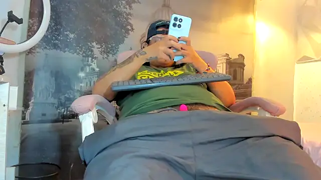 snowflake xxx online show from October 5, 2:26 pm