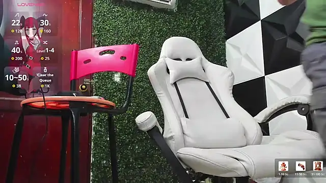 snowflake xxx online show from March 11, 11:33 pm