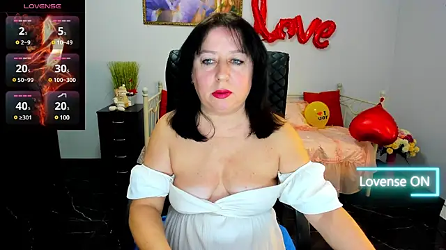 Julia Dean online show from February 13, 1:26 pm