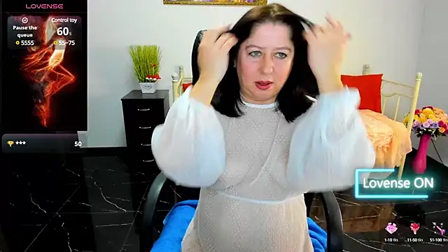 Julia Dean online show from March 2, 3:05 pm