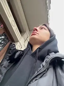 Snapshot of BabeRainbow chatting on December 8, 9:24 am BabeRainbow online show from December 8, 9:24 am