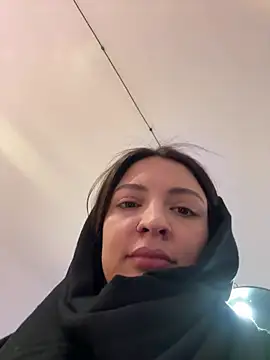 Snapshot of BabeRainbow chatting on January 5, 9:59 am BabeRainbow online show from January 5, 9:59 am