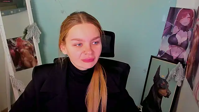 Molly sweetie online show from December 29, 6:45 am