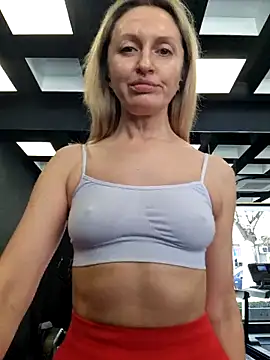 Snapshot of Miss____Mia_ chatting on March 6, 10:09 am Miss Mia online show from March 6, 10:09 am