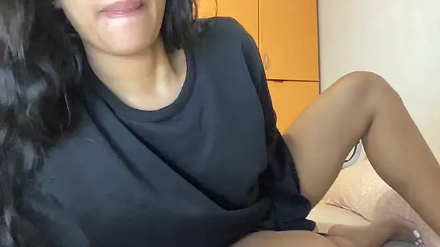 Dulce latingirl online show from December 7, 12:02 pm