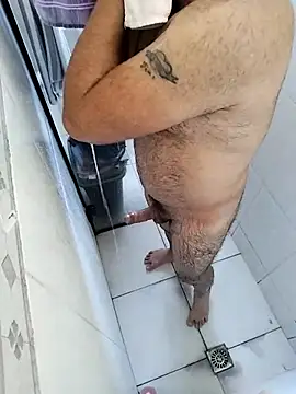 flavio81augusto online show from February 12, 10:24 am