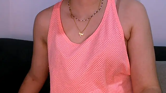 sofi-rojas1 online show from February 4, 8:42 am