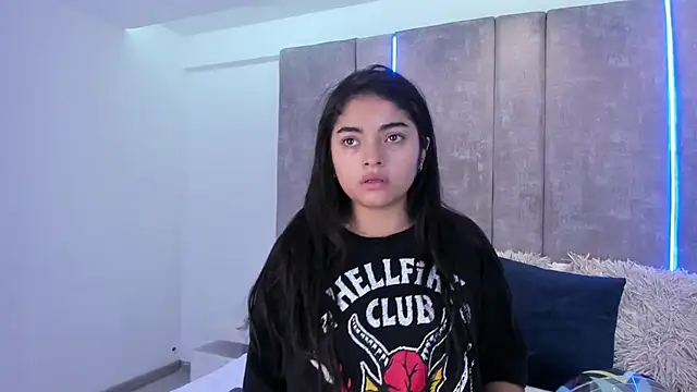 Snapshot of GiselOrtiz chatting on January 30, 11:11 am GiselOrtiz online show from January 30, 11:11 am