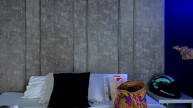 GiselOrtiz online show from November 14, 10:14 am