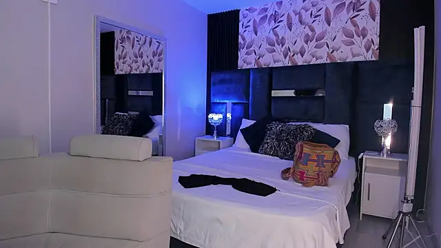 GiselOrtiz online show from February 28, 9:21 am