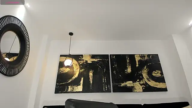 CorinneRusso online show from July 29, 1:09 pm