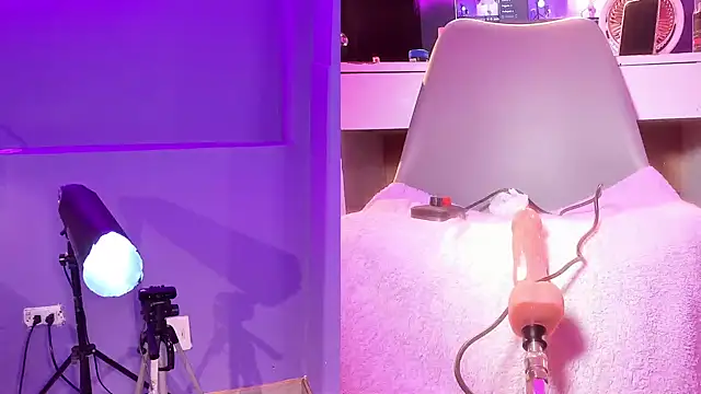 ZendayaGrey online show from January 8, 7:05 pm