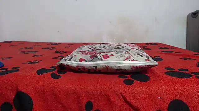 Amazing12inch online show from February 11, 4:24 pm