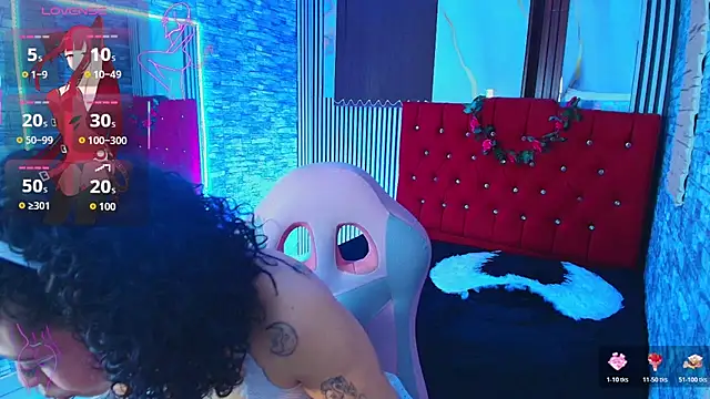 miahernadez303av online show from November 1, 3:30 am