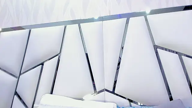  aurora18  online show from February 22, 3:12 am