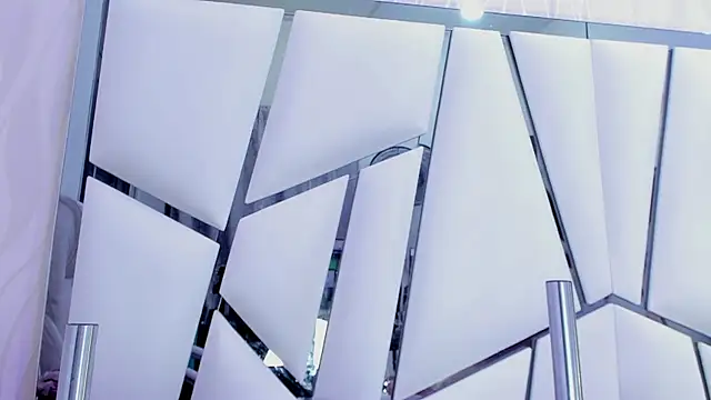  aurora18  online show from March 15, 6:36 am