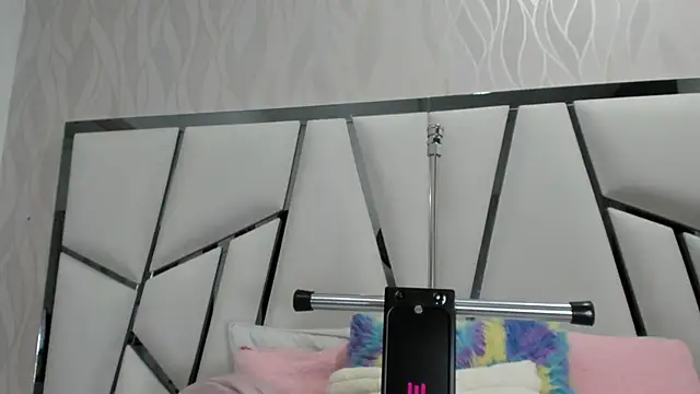  aurora18  online show from September 12, 3:06 am