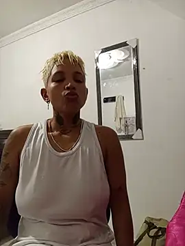 Dirty Zoe online show from August 8, 8:44 pm