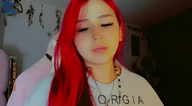 madisonx17 online show from January 18, 1:19 am