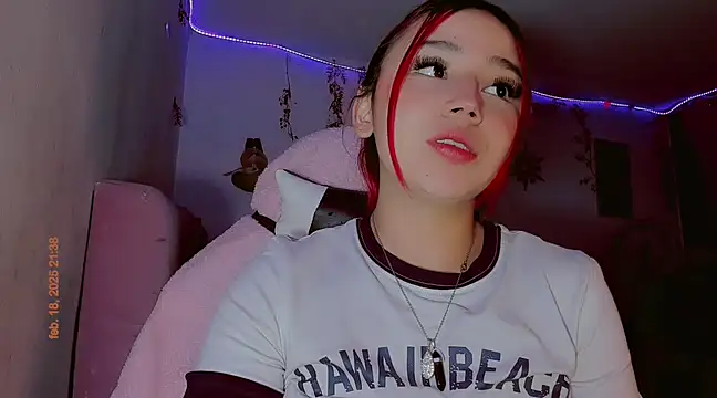 madisonx17 online show from February 19, 2:44 am