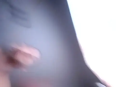 Snapshot of magicSeX4You chatting on March 23, 8:24 pm magicSeX4You online show from March 23, 8:24 pm