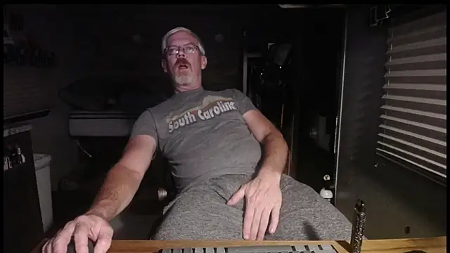 Di9ital069 online show from October 31, 3:18 am