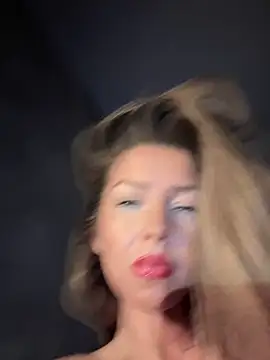 SonyaD  online show from February 20, 5:23 am