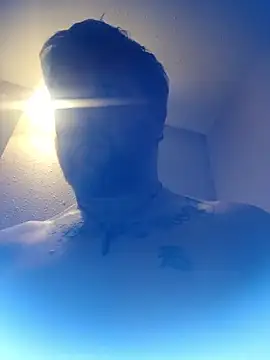 Snapshot of Buddy_Cuck chatting on September 15, 1:05 am Buddy Cuck online show from September 15, 1:05 am