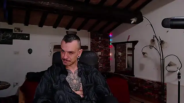 cek 186 online show from March 14, 8:14 pm