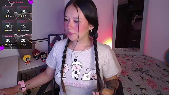 Lexie Thompson10 online show from November 21, 12:43 am