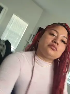 funnynessa69 online show from November 6, 8:10 pm