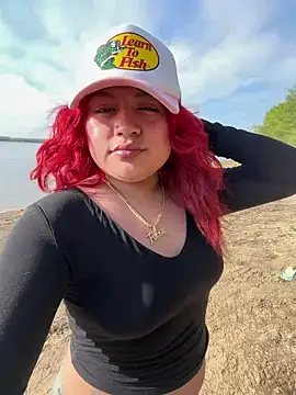 funnynessa69 online show from April 8, 10:21 pm