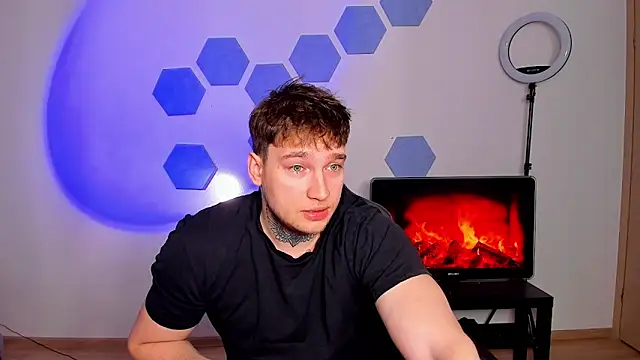 Chris Tyson online show from February 19, 9:05 am