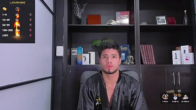 EdwardRoss  online show from February 12, 10:56 am