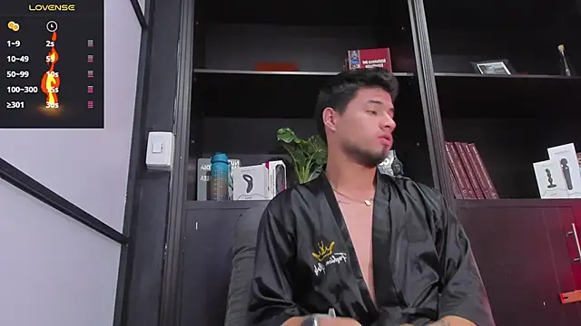 EdwardRoss  online show from February 15, 1:31 am