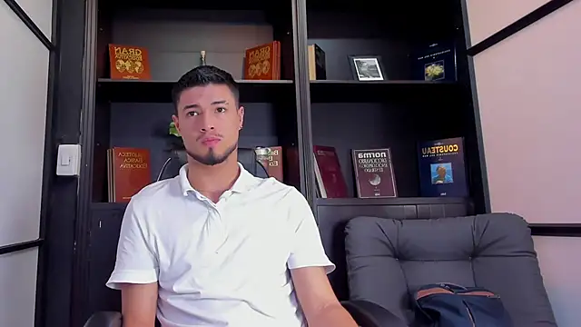 EdwardRoss  online show from September 9, 8:08 pm