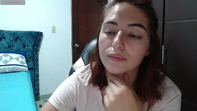Snapshot of Kate_lorens9 chatting on December 15, 12:07 am Kate lorens9 online show from December 15, 12:07 am