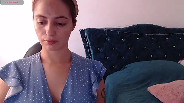 Snapshot of Kate_lorens9 chatting on February 24, 7:30 pm Kate lorens9 online show from February 24, 7:30 pm