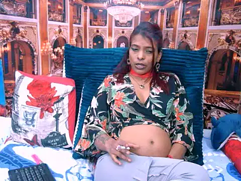 Snapshot of IndianSexyAss chatting on June 20, 10:07 am IndianSexyAss online show from June 20, 10:07 am