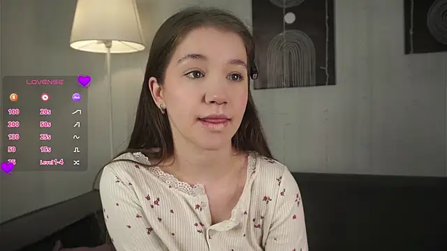 AmiLewis online show from February 10, 1:03 am