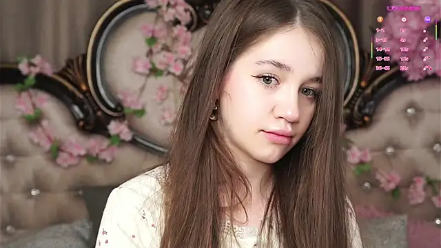 AmiLewis online show from March 28, 12:54 am