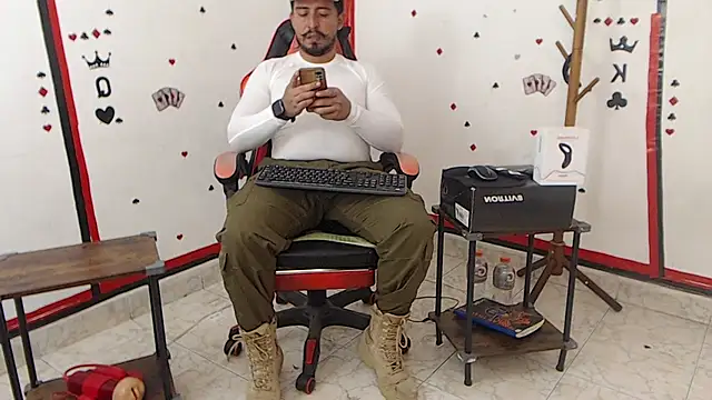 Snapshot of KalethBigDick chatting on January 21, 5:09 pm KalethBigDick online show from January 21, 5:09 pm