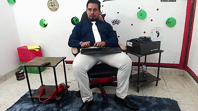 KalethBigDick online show from May 14, 11:17 am