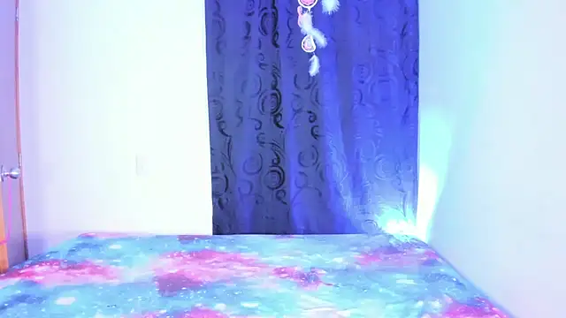 AmyStevenss online show from September 18, 11:18 pm