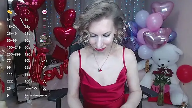 Snapshot of AdrianaSea chatting on February 14, 9:03 am AdrianaSea online show from February 14, 9:03 am