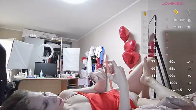 Snapshot of AdrianaSea chatting on March 22, 12:25 pm AdrianaSea online show from March 22, 12:25 pm