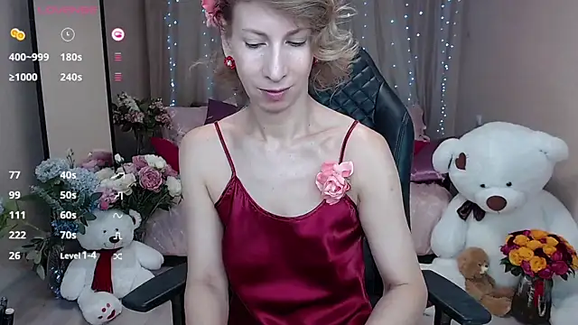 Snapshot of AdrianaSea chatting on September 16, 6:14 am AdrianaSea online show from September 16, 6:14 am