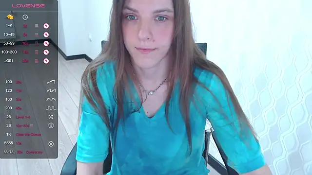 LisaHeart online show from March 19, 11:36 pm