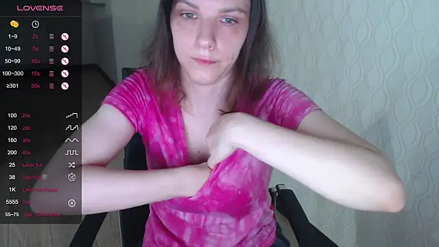 LisaHeart online show from March 17, 6:00 pm