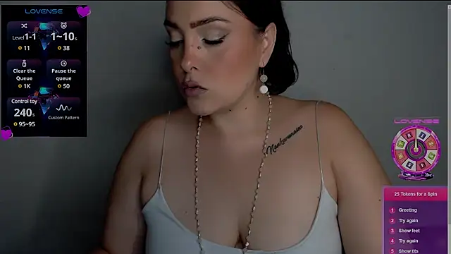 Miss Agatha online show from December 19, 1:28 am